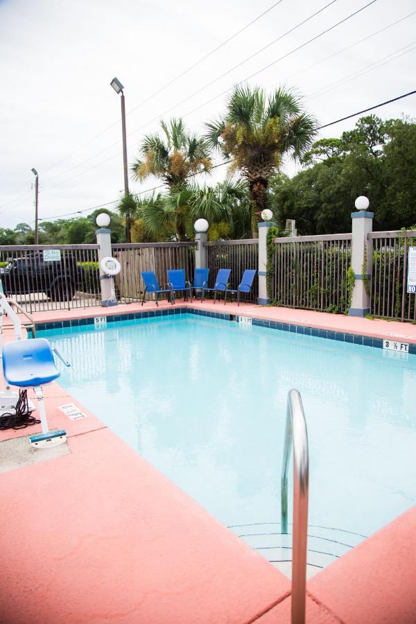 Baymont By Wyndham Fort Walton Beach Mary Esther Εξωτερικό φωτογραφία
